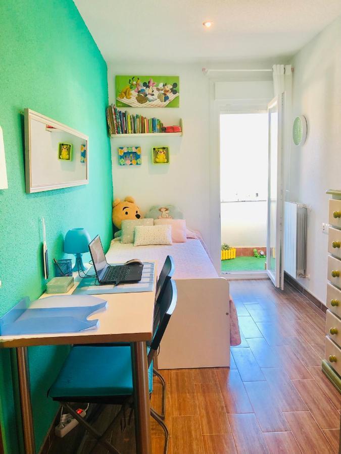אמפוארו Cozy Apartment מראה חיצוני תמונה