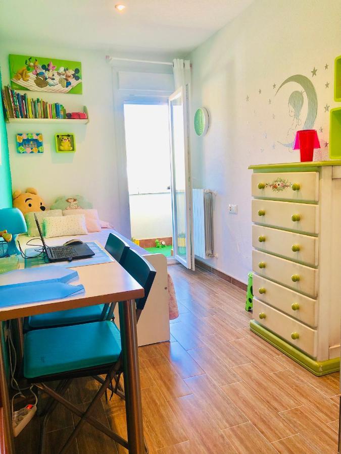 אמפוארו Cozy Apartment מראה חיצוני תמונה