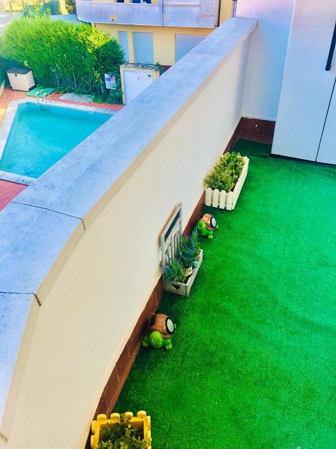 אמפוארו Cozy Apartment מראה חיצוני תמונה