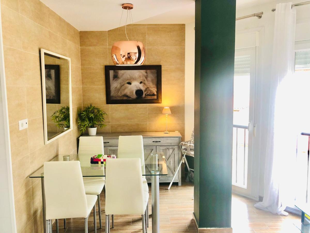 אמפוארו Cozy Apartment מראה חיצוני תמונה